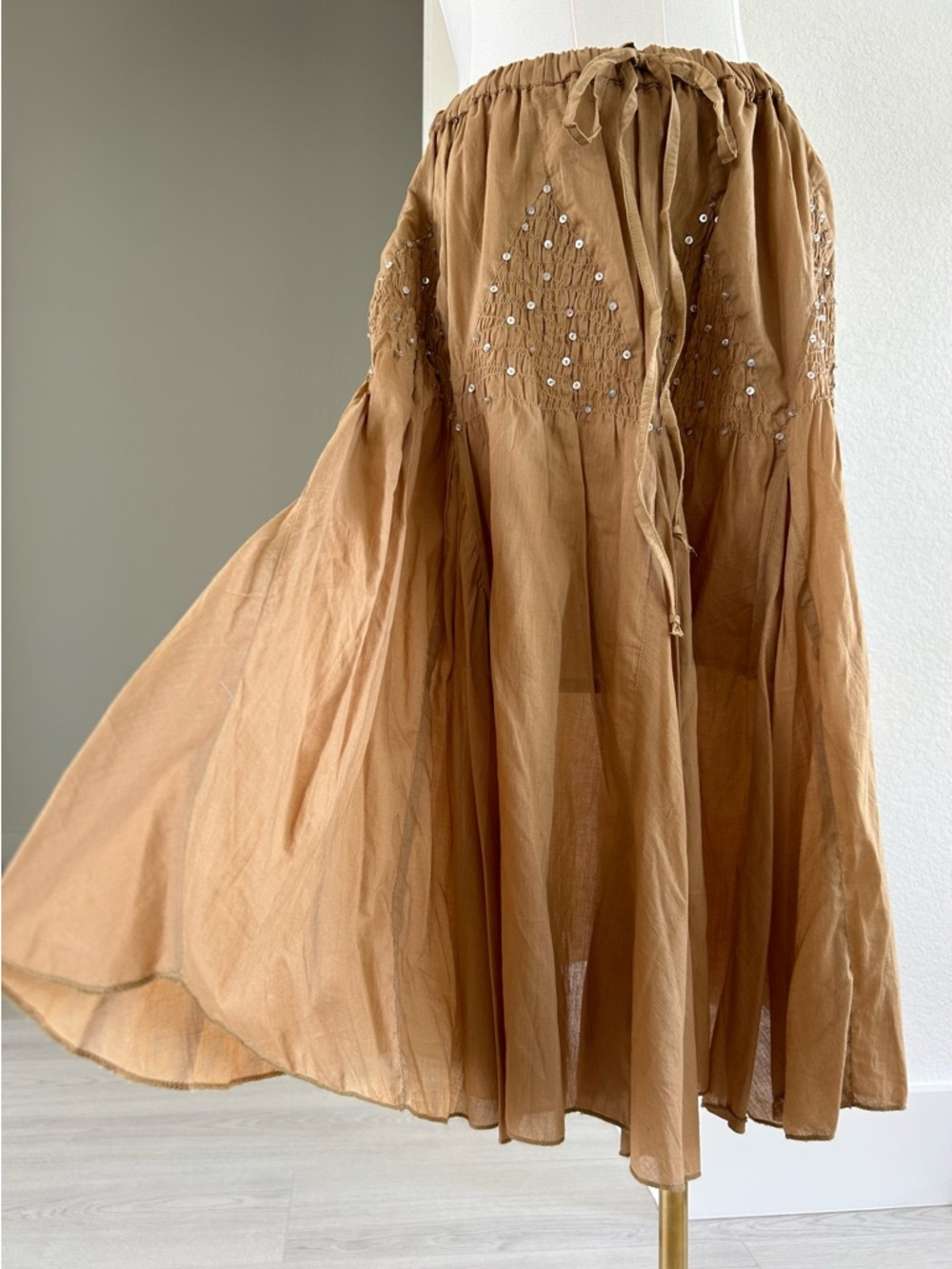 Molato Bohemian Khaki Tan Gauzy Sequin Knee Length Full Skirt Womens One Size
